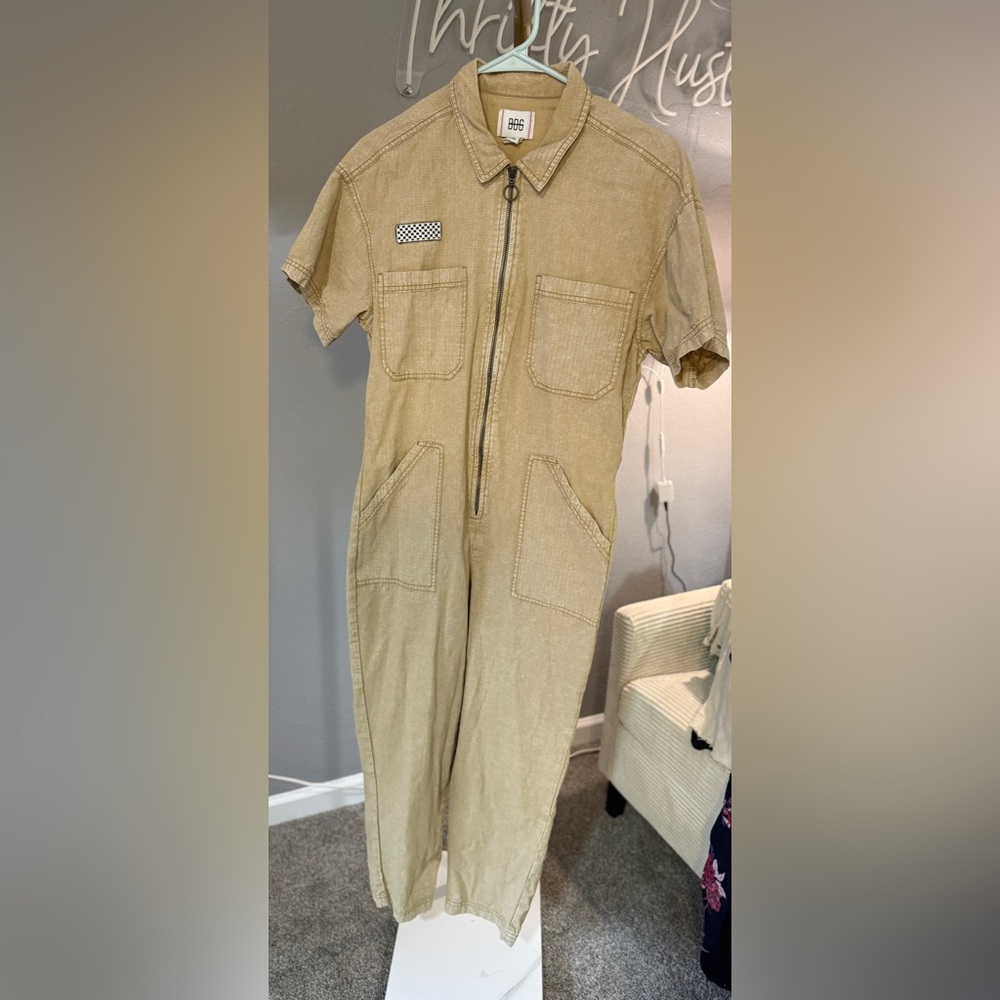 NWOT BDG Renee Coverall Jumpsuit-Medium - Picture 3 of 8